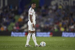 記者：阿拉巴肌肉超負荷，明日能否正常參加訓練仍不確定