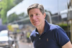 天空：格拉斯納合同本賽季末到期，仍未決定是否與水晶宮續(xù)約