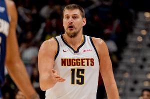 掘金9勝1負！約基奇11月場均34分12.3板11.1助 命中率65/48/85%