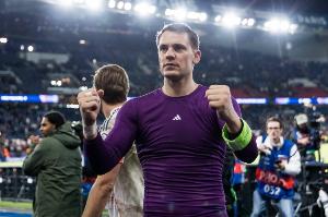 圖片報：諾伊爾和基米希均參加賽前最后一練，預(yù)計能夠出戰(zhàn)弗賴堡