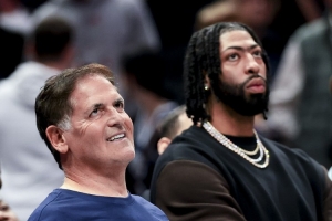 庫(kù)班說(shuō)濃眉不賣？帕金斯：庫(kù)班在獨(dú)行俠連話都說(shuō)不上 更別說(shuō)拍板