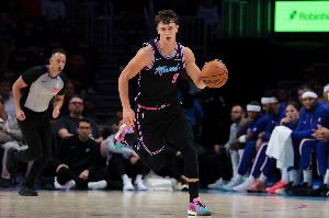 戴維恩·米切爾：拉松非常全能找準(zhǔn)了自己的角色定位 他能量十足