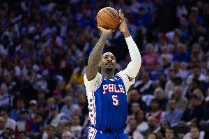 莊神都把三分當(dāng)常規(guī)武器！生涯場均0.2次出手 本賽季場均投1.3次