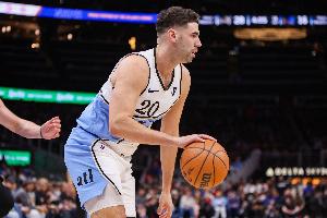 左腳第四跖骨應(yīng)力反應(yīng)！爵士官方：尼昂將在10-14天后重新評(píng)估