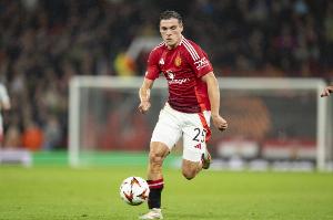 阿莫林：效力曼聯(lián)對烏加特來說是另一個世界，他需要提高表現(xiàn)