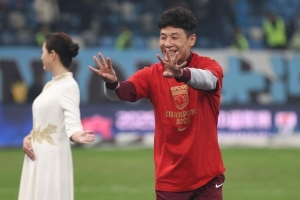 武磊：新人涌現(xiàn)是傳承和底蘊(yùn) 希望他們繼承冠軍DNA