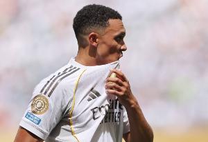 2名英格蘭球員為皇馬西甲首發(fā)，上次還是2006年的小貝和伍德蓋特