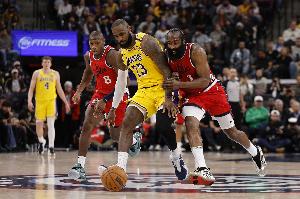 開季至今季后賽概率變化:湖人67→93% 快船84→38% 獨(dú)行俠61→10%