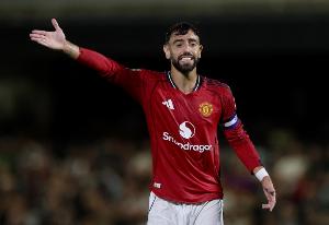 多一人不會踢了！TA：埃弗頓內(nèi)訌染紅，曼聯(lián)多一人卻不會踢了