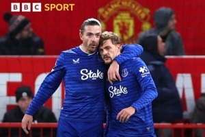 破天荒！少打1人但攻陷老特拉福德，埃弗頓是英超歷史第一隊(duì)