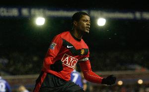 埃弗拉：整個職業(yè)生涯我一直在服用止痛藥，那時我每天要吃38片