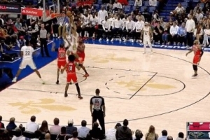 打出名堂？奎因拋投不中 40號秀皮維神兵天降送雙手補扣！