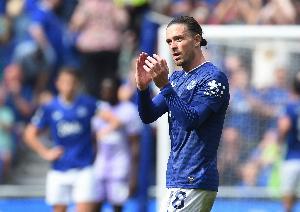 格拉利什本賽季英超運動戰(zhàn)創(chuàng)造機會20次，姆伯莫和庫尼亞共21次