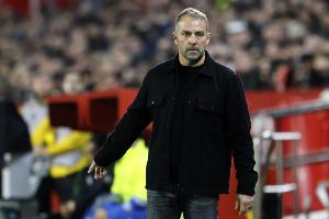 記者：弗里克非常生氣，他對球隊展現(xiàn)的比賽強度感到不滿