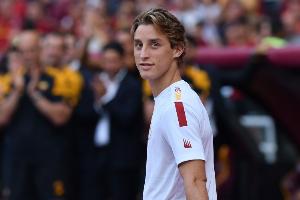 博維：現(xiàn)在就談羅馬爭(zhēng)冠還為時(shí)尚早 我只想重新踢球無(wú)論何時(shí)何地