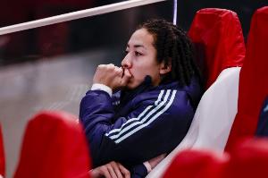 奇恥大辱，阿賈克斯是歷史第二支單屆歐冠前5場全輸?shù)暮商m球隊