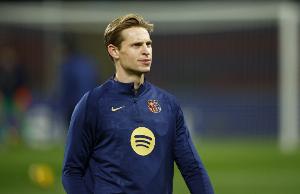 德容職業(yè)生涯至今參加60場歐冠比賽，只參與1粒進(jìn)球