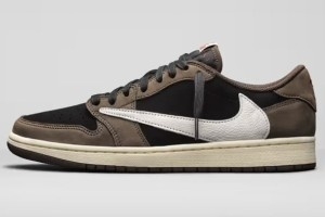 隨心所欲！庫里賽前入場上腳Air Jordan 1 Low倒勾聯(lián)名款