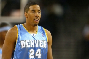 安德烈·米勒談生涯遇過(guò)最艱難的對(duì)位：艾弗森和庫(kù)里