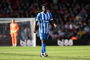 布萊頓主帥談巴萊巴和曼聯(lián)的傳聞：賽季都踢了4個(gè)月了，別再炒了