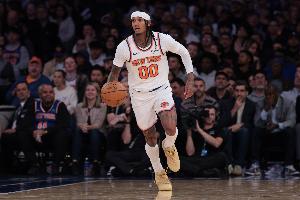 熟悉的感覺！尼克斯替補(bǔ)席常規(guī)時(shí)間僅靠克拉克森拿到8分