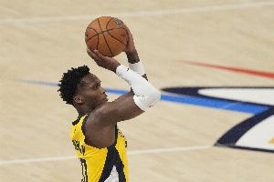 不在狀態(tài)！馬瑟林半場8投僅2中拿到5分2板2助 正負(fù)值-8