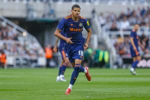 記者：伯卡特受傷，法蘭克福考慮冬窗引進(jìn)奧蘇拉、菲爾克魯格