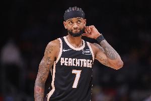 超強(qiáng)攻擊性！亞歷山大-沃克半場(chǎng)12中5&三分7中3拿到15分3板