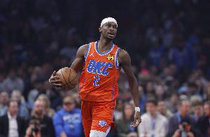 亞歷山大：無論場上發(fā)生什么都要保持專注快速翻篇 投入下一回合