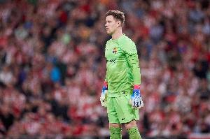 每體：特獅已能和巴薩合練，但他復(fù)出還需再等一個(gè)月左右