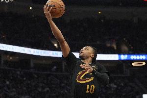 狀態(tài)一般！加蘭14中6拿到15分5板10助1斷 5失誤