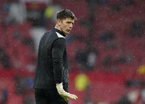 郵報(bào)：紐卡門(mén)將波普在訓(xùn)練中腹股溝受傷，因此缺席對(duì)埃弗頓一戰(zhàn)