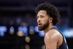 狀態(tài)火熱！康寧漢姆半場(chǎng)16中9轟下19分3板5助2斷1帽