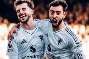 詹俊評曼聯(lián)逆轉水晶宮：輸了場面贏了結果，中場和邊路仍需引援