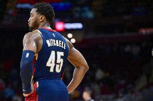 難阻失利！米切爾16中7拿到18分7板8助 有5失誤5犯規(guī)