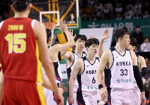 韓國隊6人打過東超！媒體人：現(xiàn)在看真沒有底氣瞧不上亞洲的比賽