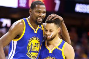 ??B/R稱庫里是二當家？勇士球迷怒噴！KD親自下場評論區(qū)嘲諷