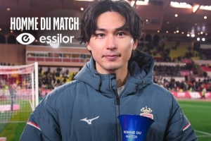 上周旅歐日本球員表現(xiàn)：南野拓實破巴黎，上田綺世領(lǐng)跑荷甲射手榜