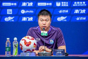 于根偉：今年外援表現(xiàn)能夠打到70分以上，下賽季的目標是先保級