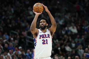 慢慢來！恩比德復出首節(jié)6分鐘 3中1&2罰2中拿到4分1板1助