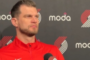 斯普利特：阿夫迪亞承擔(dān)了很多責(zé)任 他是我們最穩(wěn)定的進(jìn)攻點(diǎn)