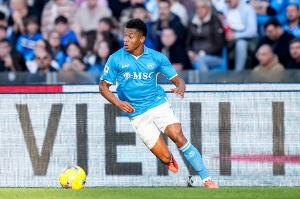 內(nèi)雷斯：慶祝動作？我也不知道那是啥，我每次進(jìn)球都做不同的慶祝