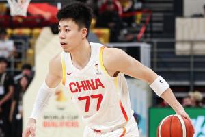 純純負(fù)作用！張鎮(zhèn)麟首節(jié)2中0沒(méi)得分2失誤 正負(fù)值-13全場(chǎng)最低！