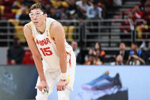 難阻失利！周琦6中6拿到17分15板 罰球6中5