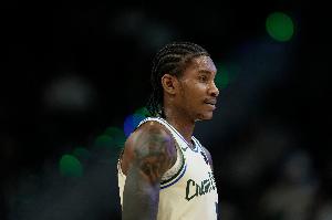 無可挑剔！小波特15中12超高效空砍30分4板5助3斷