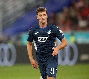 記者：拜仁、多特和巴薩有意霍村前鋒阿斯拉尼，解約金不到3000萬