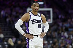 威少談自己給年輕人的建議：多溝通 別抱怨外界 要向內審視！