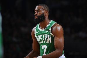 杰倫·布朗：末節(jié)對(duì)手反撲時(shí)我告訴隊(duì)友做好自己工作 享受比賽