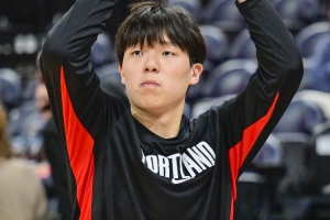 記者：開拓者5連客 克林根&羅威都能打 楊瀚森后面是否會(huì)被下放？