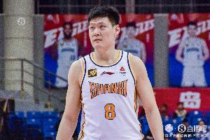 效率很高！張寧首節(jié)5分鐘5中4獨得11分 三分3中2